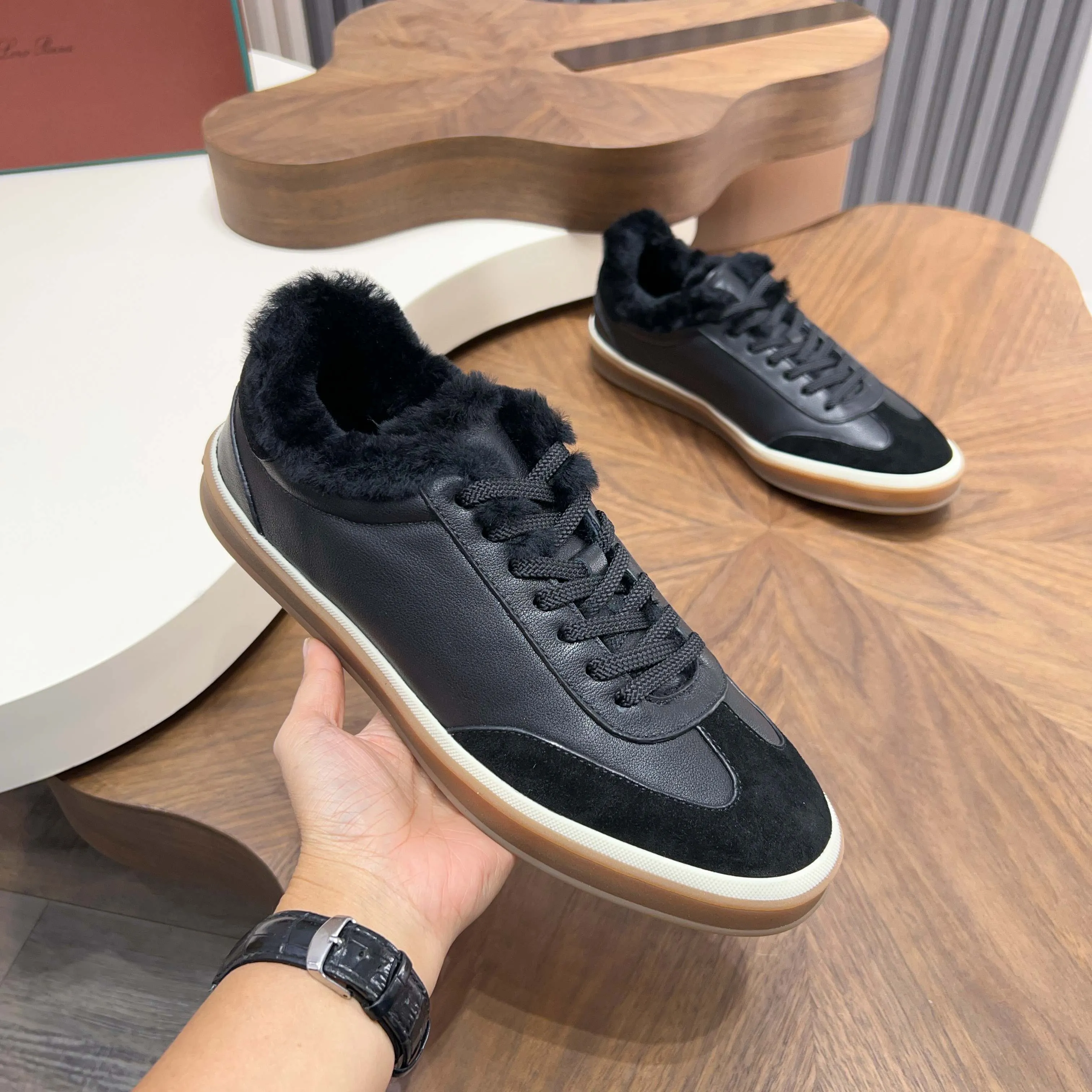 💰740 Loro Piana - Classic casual wool shoes, men's lace-up casual shoes and sneakers, high-quality lightweight and comfortable fabrics, suitable for outdoor leisure, the color is young and energetic, and it looks great with sportswear or casual suits! Code number: 39-44 (45, 46, can be customized)
